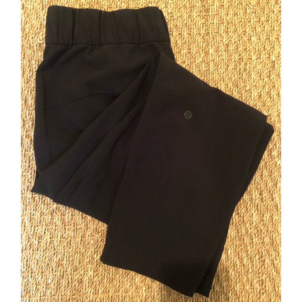 Lululemon on the go city joggers.